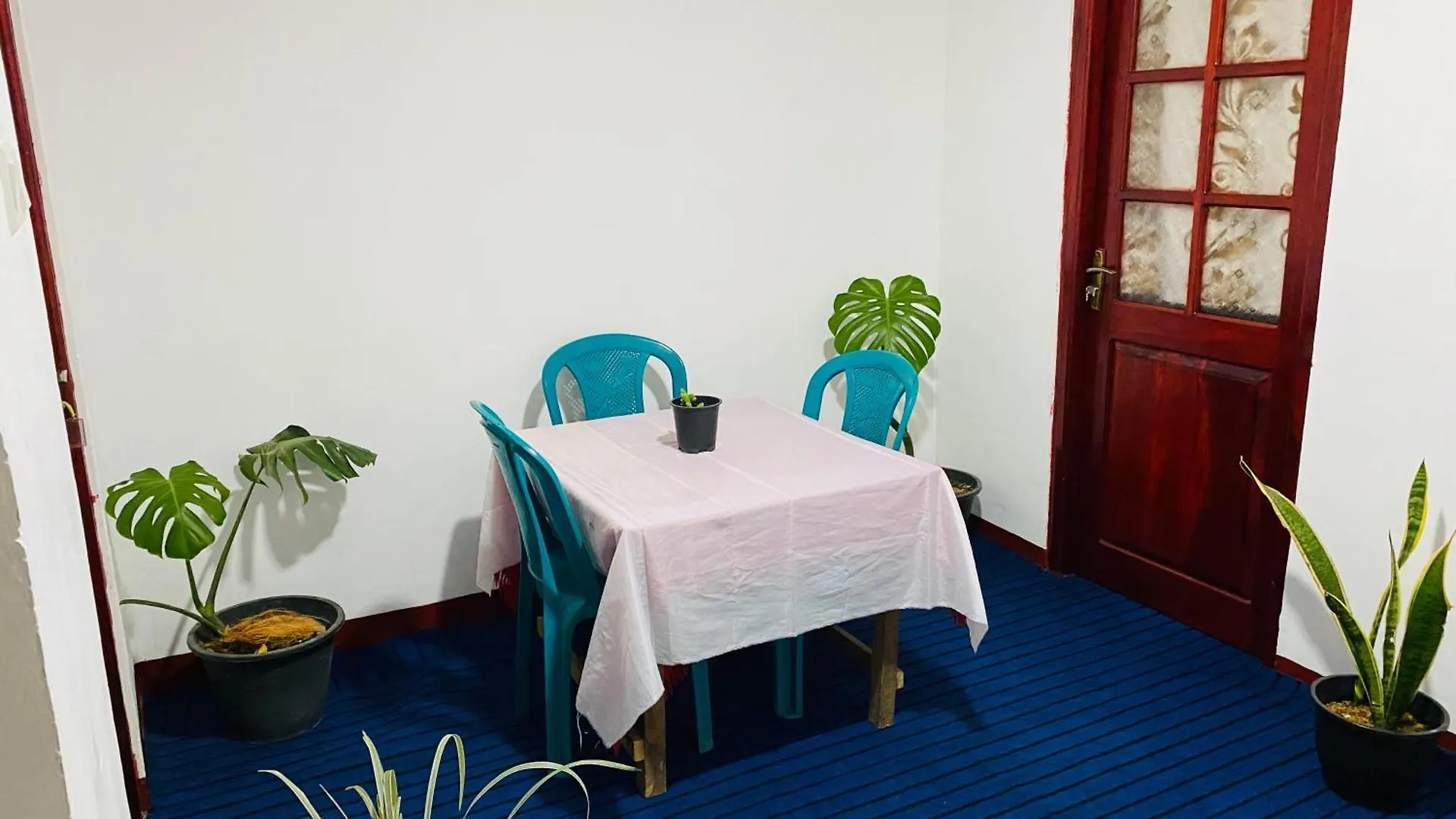 Chaminda Homestay 누와라 엘리야